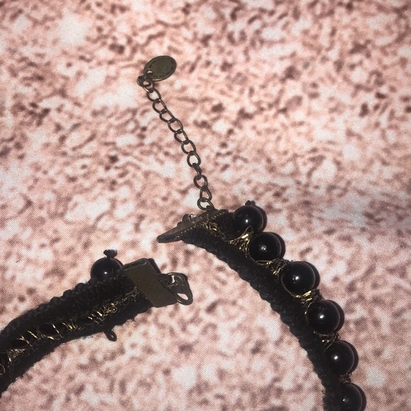 Unique Black Victorian Choker Necklace - Picture 3 of 5
